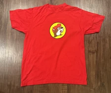 Buc-ees T-Shirt Large Causal Fun Vacation Outdoor 100% Cotton Red Tee