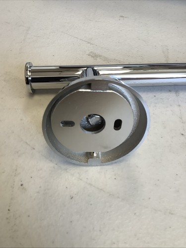 Kartners 9” Towel Bar. Polished Chrome. 167109-99 A4 - Afbeelding 3 van 6