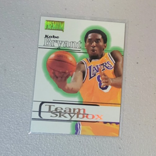 1998-99 Skybox Premium Team Skybox #226 Kobe Bryant