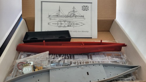 Kits recordados 1:250 Imperio Británico 1880 buque de guerra de hierro temprano. motorizado - Imagen 2 de 3
