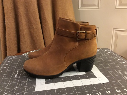 Unstructured by Clarks Womens British Tan Leather Ankle Boots Size 6M - Picture 3 of 11