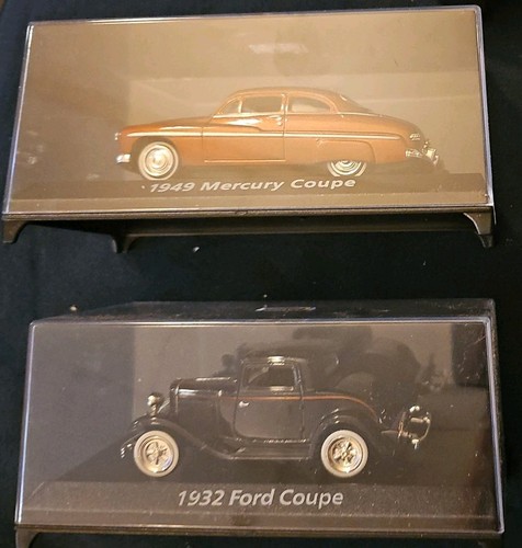 🚘 1932 Ford Coupe Black AND 🚘1949 Mercury Coupe Red 🚘 1:32 🚘 Die Cast