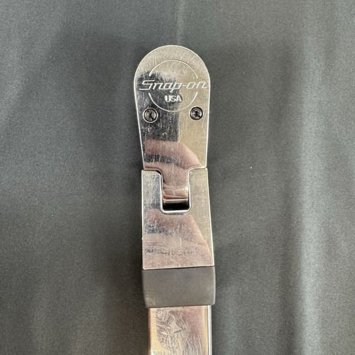 Snap-on 1/2” Drive Flex-Head Torque Wrench (40-250 ft-lb) TQFR250EG (Green) - Picture 6 of 15