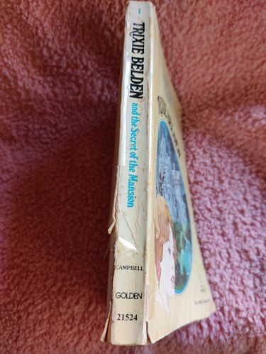 The secret of the mansion paperback book Trixie Belden, 1977 edition, - Imagen 2 de 5
