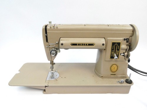 Vintage Singer 301A Nähmaschine - mit Koffer, Pedal, Aufsätzen & Anleitung - Bild 2 von 17