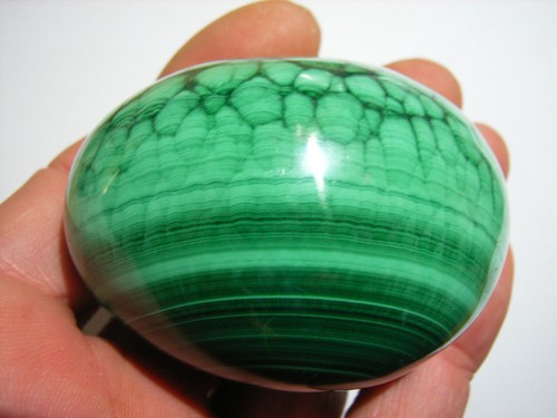 Erstklassiges, großes, kontrastreiches MALACHIT EI, 257,30 Gramm - Zdjęcie 4 z 9