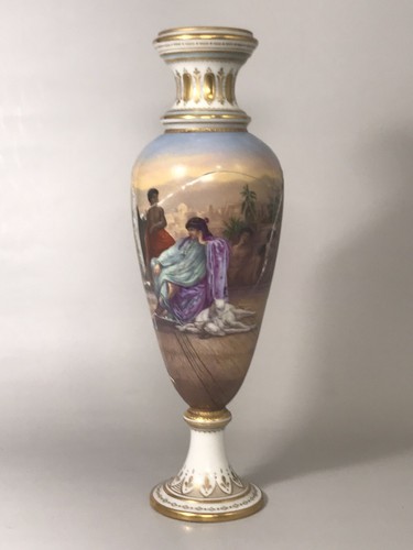 Finest Quality Vienna Austria Hand Painted Porcelain Painting Vase Signed, AS IS - Picture 3 of 12
