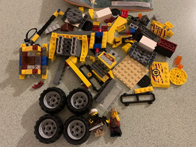 Lego 5884 Dino Raptor Chase (2012) w/Manual ~Incomplete