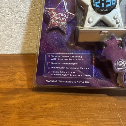 Reloj despertador digital Bratz eléctrico Funk On The Go nuevo 2004 MGA TOY SR3 - Imagen 7 de 19