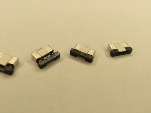 Paquete de 5x Cable Plano Flexible FFC Toma de Cajón Puerto SMD - 0,5 mm Paso ASCENDENTE - Imagen 18 de 212