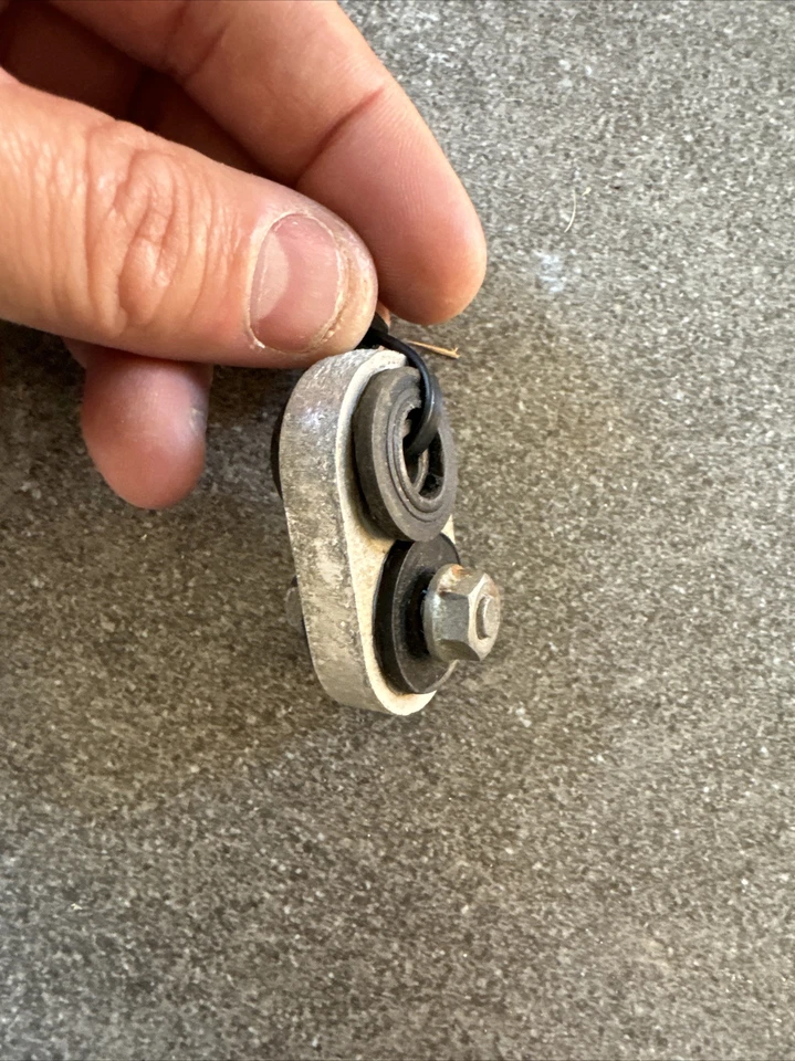 Suzuki RM125 1984 1985 Amortiguador / Silenciador / Segundo #14770-14500 Foto 4 de 4