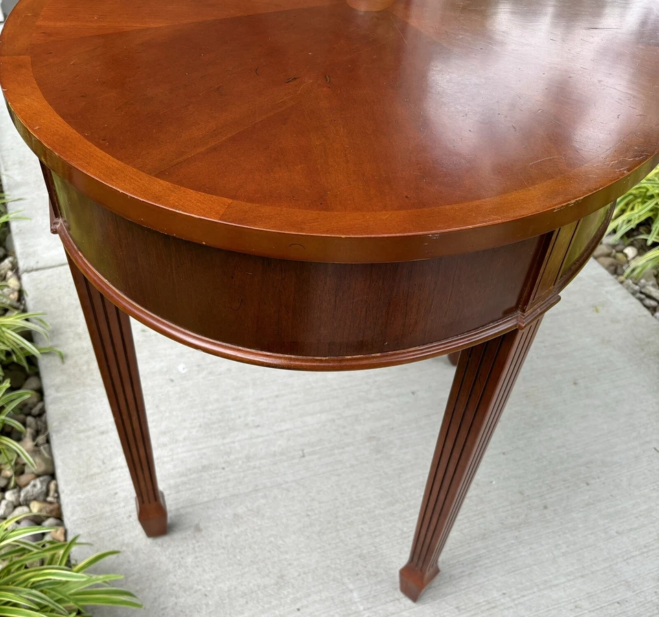 Vintage Bombay Company Oval Burlwood Accent Side Table - Image 3 of 4
