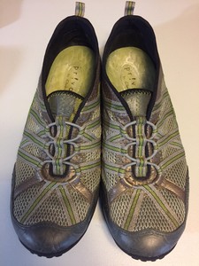privo walking shoes