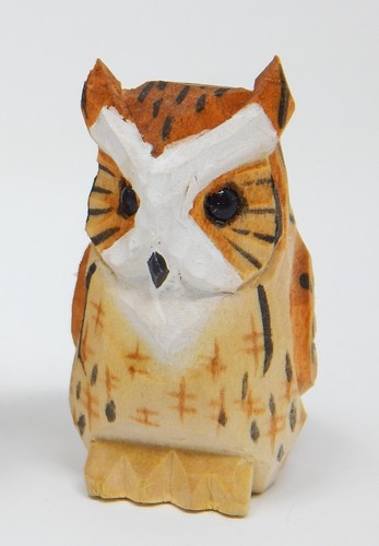 Escultura de pájaro búho cornudo miniatura madera jardín estatua decoración falso hoot tigre - Imagen 3 de 5