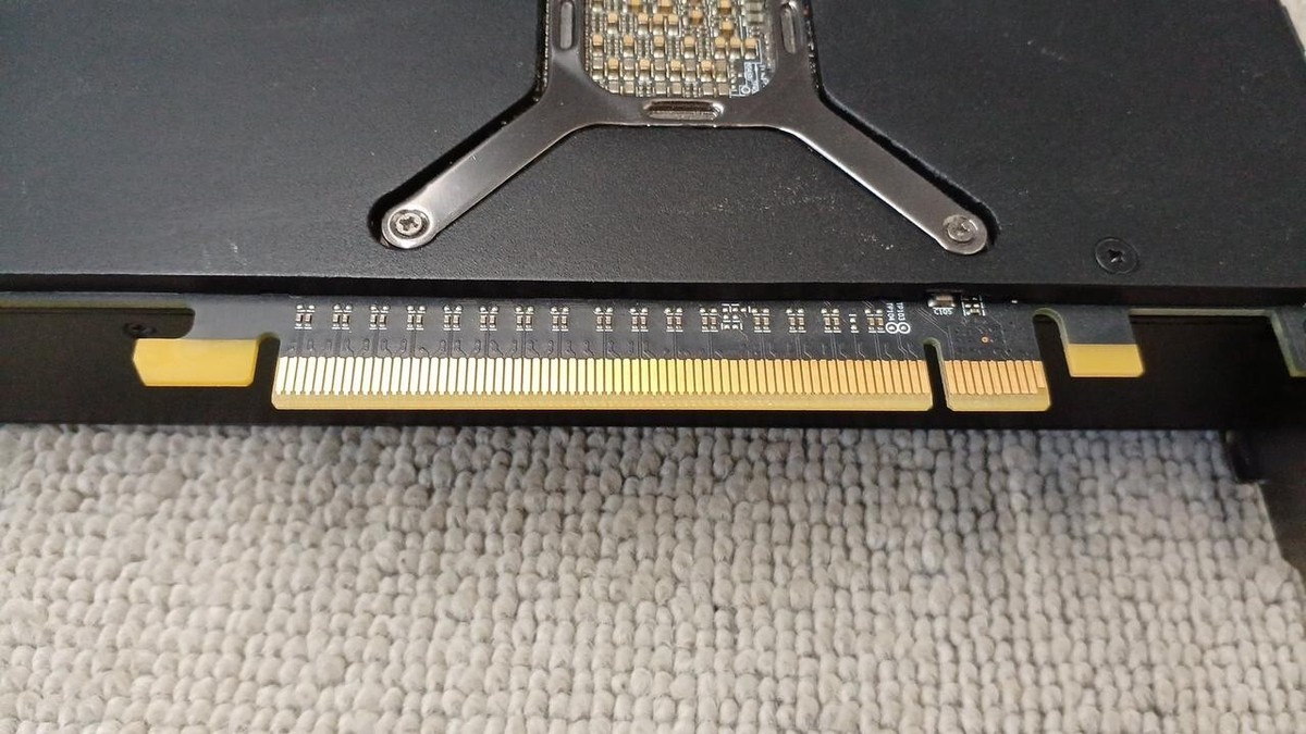 MSI AMD RADEON RX VEGA 64 8GB AIR BOOST Graphics Card Used MSI AMD RADEON RX VEGA 64 8GB AIR BOOST Graphics Card Used