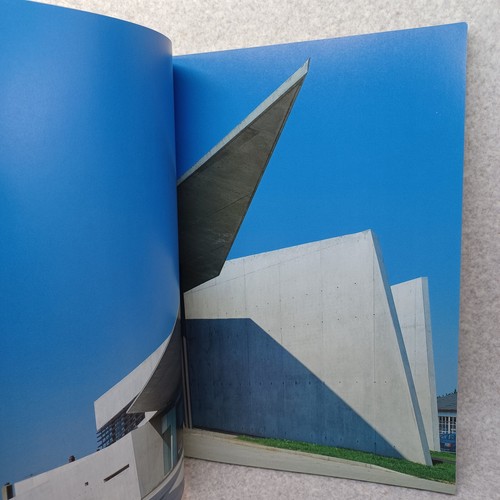a+u Oct 1993 Feature ZahaHadid Lebbeus Woods :Architecture & Urbanism - Picture 4 of 17