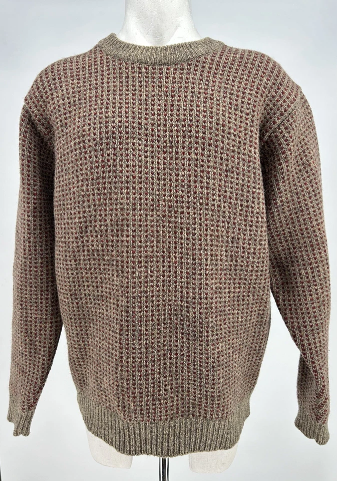 LL Bean Men’s VTG 80’s 100% Lamb’s Wool Fisherman Sweater Khaki/Red Birdseye Med - Image 3 of 4