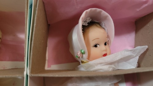 Madame Alexander Dionne Quintuplets Collection 75th Anniversary Dolls w Tag Box - Picture 6 of 8