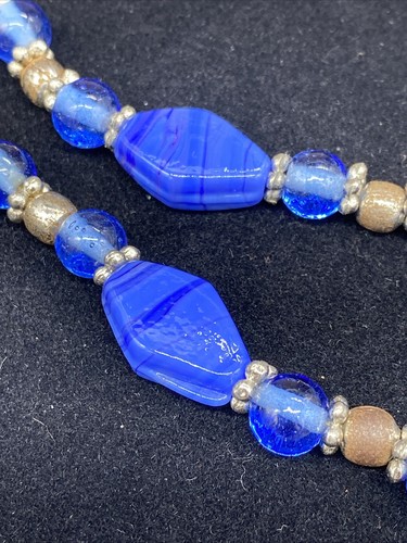 Art Glass Blue Beads Necklace Heart Pendant - Picture 7 of 8
