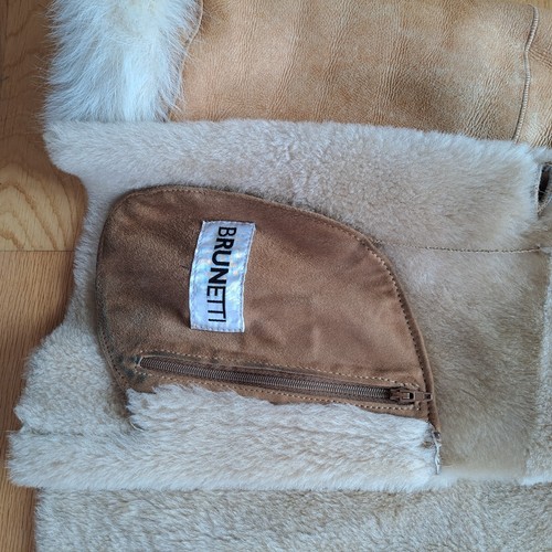 lammfell jacke damen 38, die Jacke ist sehr schick geschnitten. - Bild 4 von 5