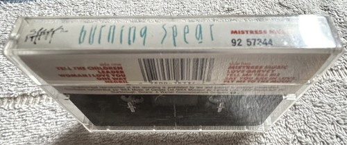 Cinta de casete de música Burning Spear Mistress - Imagen 3 de 3