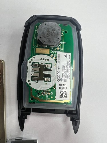 GENUINE KIA 3 BUTTON REMOTE SMART KEY FOB TESTED & WORKING, SYEC3FOB1611 !!!! - Picture 5 of 5