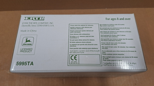 Ertl John Deere Model D Tractor 75th Anniversary Two Cylinder Expo VIII 1998 NIB - Picture 5 of 7