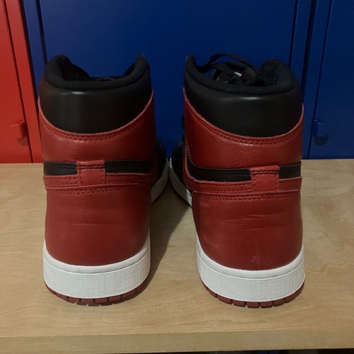 AIR JORDAN 1 HIGH OG BRED TAGLIA 11 ROSSO/NERO BANNATO SUPREME STREETWEAR 85 - Foto 6 di 11