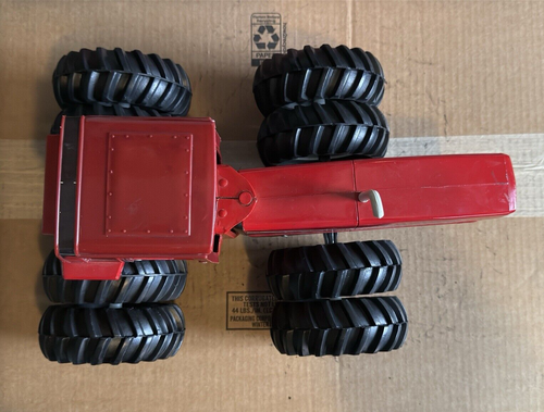 Vintage ERTL International Tractor 7488 SPECIAL Dealer Edition 1/16 with DUALS - Picture 7 of 8