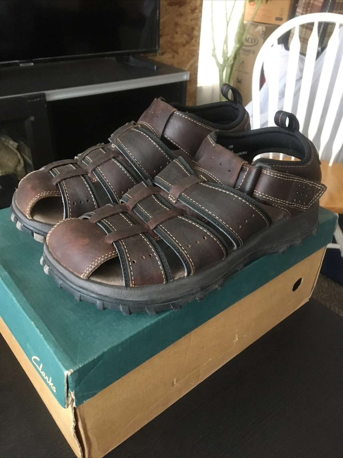 Mocassini Clarks England uomo 9M scarpe pelle marrone guida slip on lavoro 71802