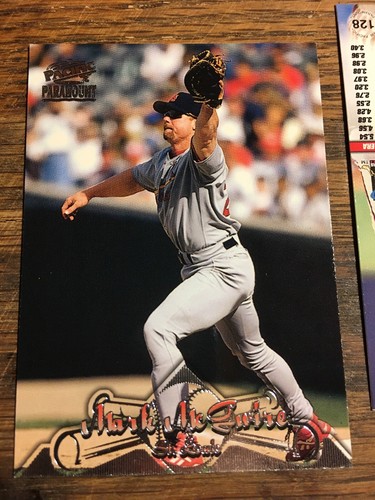 1998 PACIFIC PARAMOUNT BASEBALL CARD w some Red Foil 521 - Picture 11 of 12