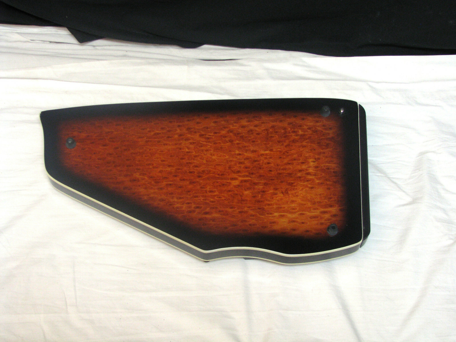 Picture 4 of 8