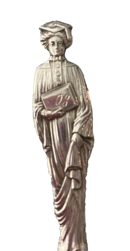Antigua cuchara de recuerdo de plata esterlina de dama de graduación figurativa de 1908 - Imagen 2 de 4
