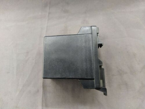 Watlow 92B3-1DK1-0000 Series 92 TYPE K T/C 240 VAC Temperature Controller - Picture 3 of 10