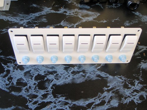 SWITCH PANEL WHITE CARLING CONTURA 8 SWITCHES LIGHTED ON/OFF RR-81-WH V1D1 VVCMY - Picture 6 of 6