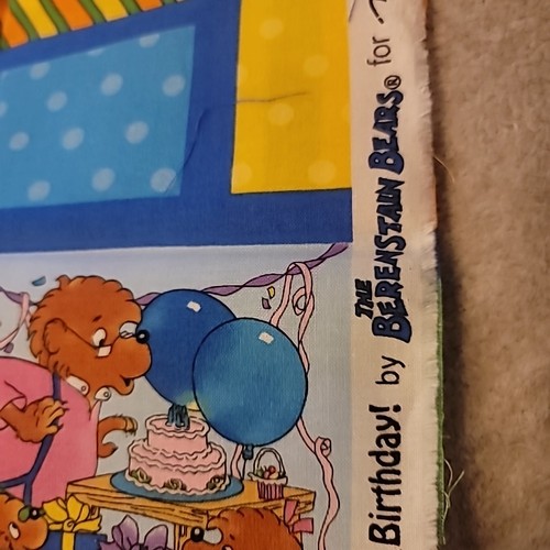BERENSTAIN BEARS- Moda 2012 -Rare Bear Country School 4 Fat Quarters Bday VTG - Picture 6 of 7