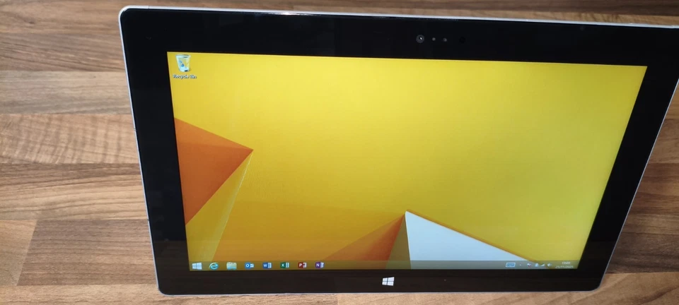 Microsoft Surface Windows RT 1572 10.6 inch 32GB - Image 3 of 4