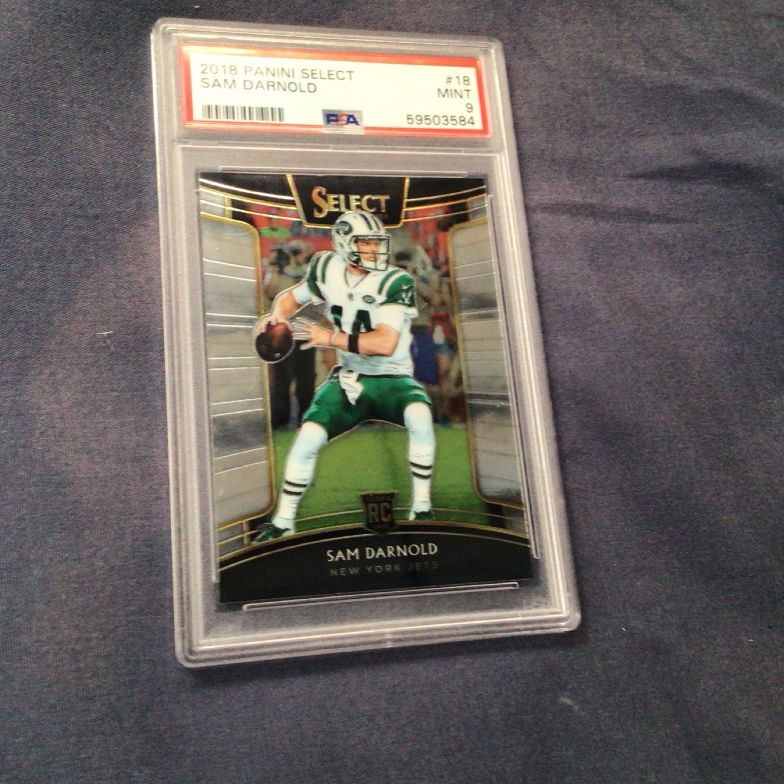 2018 Panini Select Concourse Sam Darnold #18 Rookie PSA 9 New York Jets