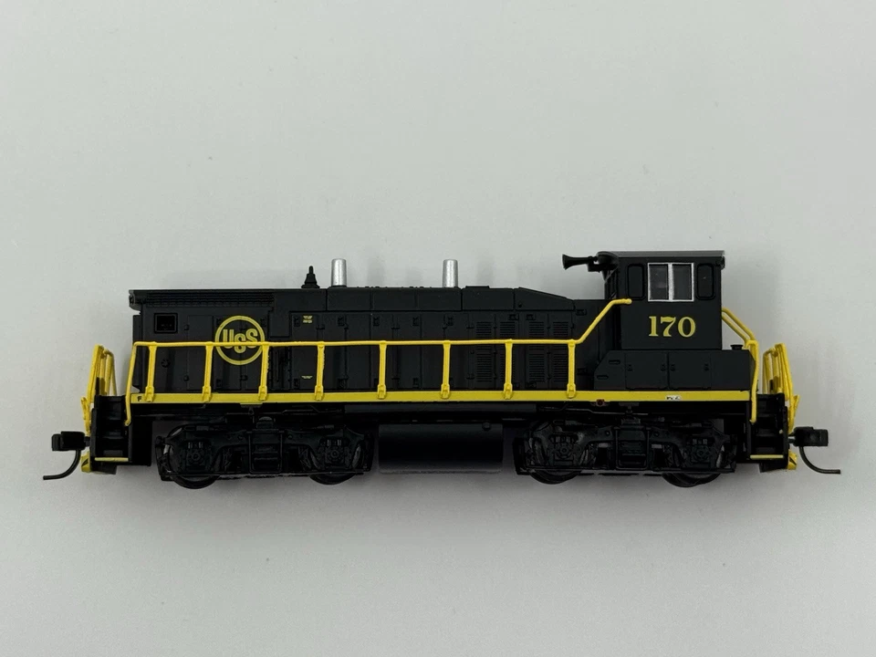 N Scale Atlas 40002556 United States US Steel MP15DC Switcher Locomotive #170 - Image 2 of 4