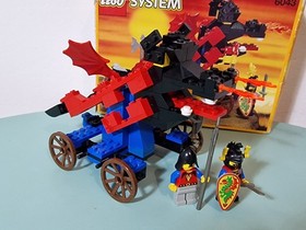 Lego vintage System Castle 6043 Dragon Defender, with box and instructions