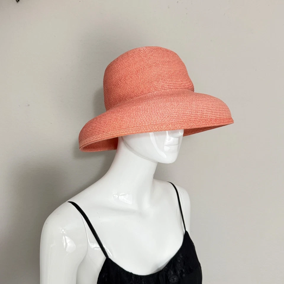 NUEVO SIN ETIQUETAS Eric Javits Squishee Sombrero Cubo Paja Color Salmón UV-Protector Embalable Foto 3 de 4