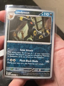 2025 POKEMON PRE EN-PRISMATIC EVOLUTIONS REVERSE HOLO #059 UMBREON PSA 9