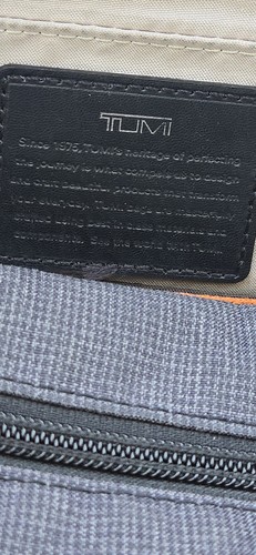 TUMI Alpha Bolso Mensajero Expandible para Laptop Corporativo 18" x 15" x 4" Tela  - Imagen 5 de 24