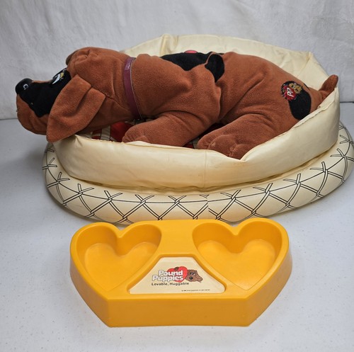 Vintage 1986 Tonka Pound Puppies Plüschhund mit original aufblasbarem Bett & Herzschale - Bild 2 von 19