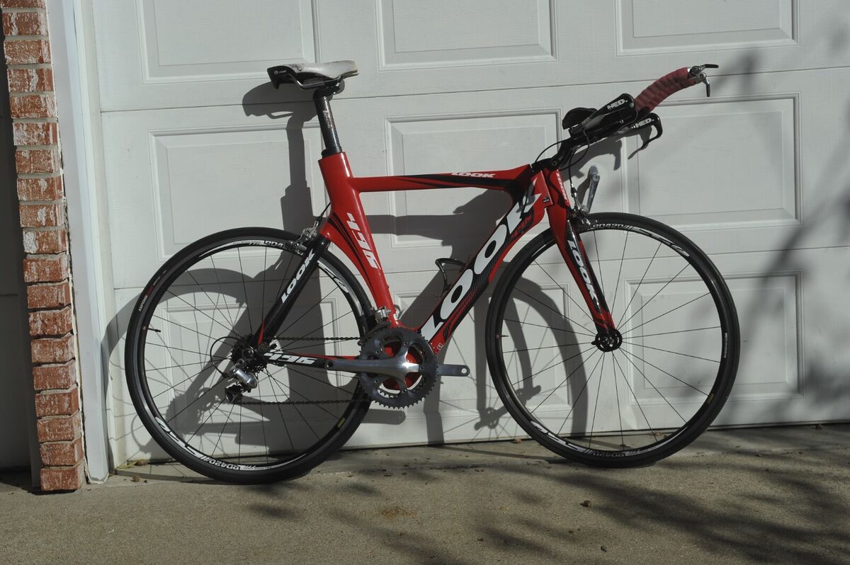 Look 496 full carbon 57cm Dura Ace 7800 2x10 HED carbon bars Look 496 full carbon 57cm Dura Ace 7800 2x10 HED carbon bars