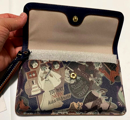 Dooney & Bourke Disney La Mansión Embrujada Muñequera Cartera Logo Insignia Nuevo con Etiquetas - Imagen 15 de 22