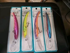 Reef Runner 800 Series 4 Lure Lot