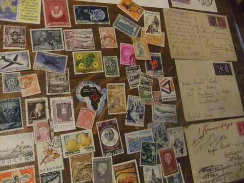 Bulk Lot - 400+ Global Stamps, 1900s to 2000s - Picture 10 of 13