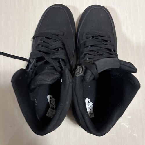 Nike Men's Sizes 10.5 Triple Black Sneaker Not Original Box. Rip On Right Tip - Picture 19 of 24