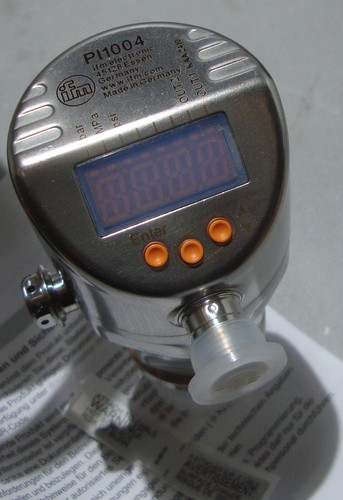 IFM PI 1004 Frontbündiger Drucksensor mit Display PI-010-RES30-MFRKG/US/ /P NEW - Bild 4 von 6